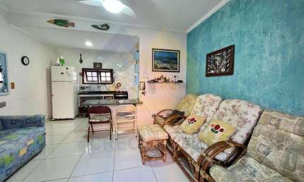 Casa em Condomínio Mobiliada para Venda em Guarujá, Enseada, 2 dormitórios, 1 suíte, 3 banheiros, 1 vaga