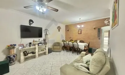 Casa Térrea para Venda em Guarujá, Vila Santo Antônio, 4 dormitórios, 1 suíte, 3 banheiros, 2 vagas