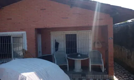 Casa 3 dormitórios para Venda em Guarujá, Balneário Praia do Pernambuco, 3 dormitórios, 1 suíte, 1 banheiro, 2 vagas
