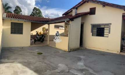 Casa para Venda em Itajubá, São Judas Tadeu, 4 dormitórios, 2 banheiros, 3 vagas