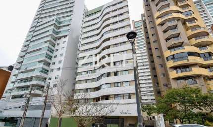 Apartamento com 3 quartos à venda na Rua Desembargador Motta, 1600, Batel, Curitiba por R$ 782.000