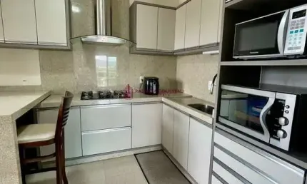 Apartamento mobiliado - 200 metros da praia - Centro/Balneário Piçarras - 95m² d
