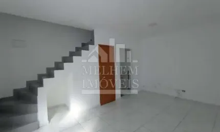 Casa com 2 quartos para alugar na Rua Caracaxá, Vila Nivi, São Paulo