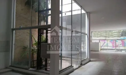 Casa comercial à venda na Pça. Santo Eduardo, Vila Maria Baixa, São Paulo