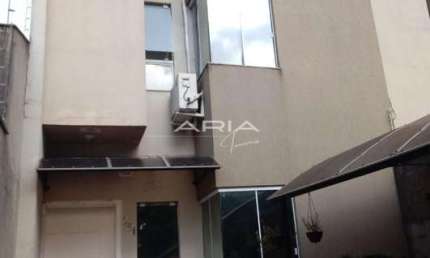 Casa com 3 quartos à venda na Rua Professora Kazuco Ohara, Colúmbia, Londrina