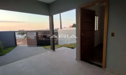 Casa a venda Recém-Construída no Bairro Casaroto, Cambé/PR