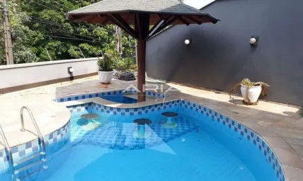 Casa com 5 dormitórios, 545 m   - jardim quebec - londrina pr