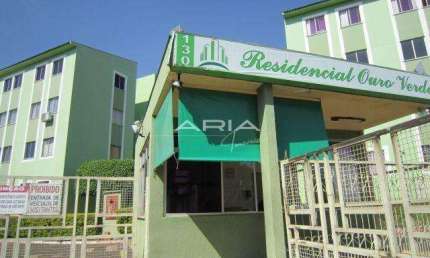 Apartamento com 3 dormitórios à venda, 58 m² por R$ 185.000,00 - Jardim Santa Cr