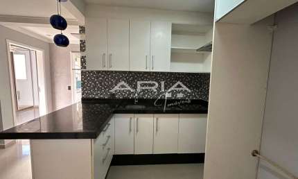 Apartamento todo planejado à venda na zona Oeste de Londrina PR