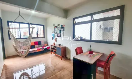 Apartamento duplex à VENDA no Edifício Saint Simon, centro de Londrina-PR