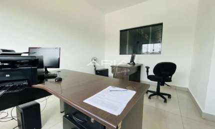 Barracão disponivel para locação na avenida Duque de caxias - centro de Londrina