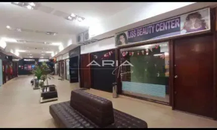 Loja Térrea à VENDA na Galeria Cine Vila Rica, CENTRO - Londrina PR.