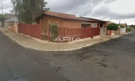Casa na Vila Xavier com 3 Quartos 1 Suíte, Araraquara, SP