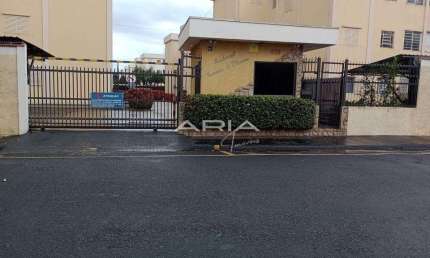 Apartamento 2 quartos semi mobiliado à venda, Vila Xavier, ARARAQUARA - SP