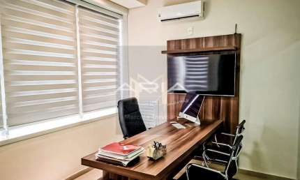 Sala comercial à venda no renomado Edifício Royal Garden