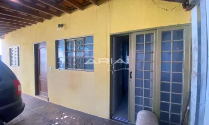 Casa com 3 quartos à venda na Rua Bento Patone, 119, Jardim Gardênias, Araraquara
