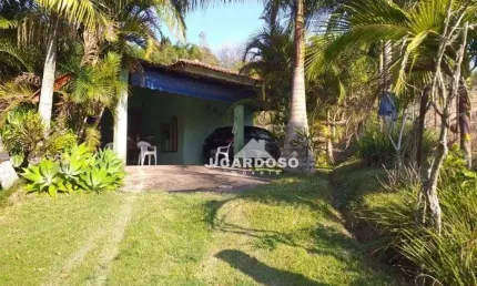 Sitio para Venda Rod Sp 250, Km 119, Piedade-Sp 2 dormitórios sendo 1 suíte, 1 sala, 2 banheiros sociais