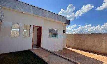Casa com 2 dormitórios à venda, 54 m² por R$ 320.000,00 - Terra Nobre - Varginha/MG