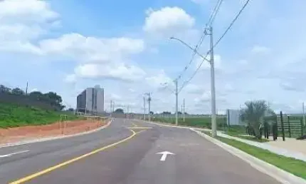 Terreno à venda, 246 m² por R$ 300.000,00 - Parque Mariela - Varginha/MG