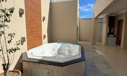 Casa com 3 dormitórios à venda, 175 m² por R$ 780.000,00 - BELO HORIZONTE 2 - Varginha/MG