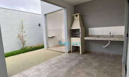 Casa com 3 quartos à venda na Rua Mauro Messias Mendes, 540, Residencial Belo Horizonte, Varginha