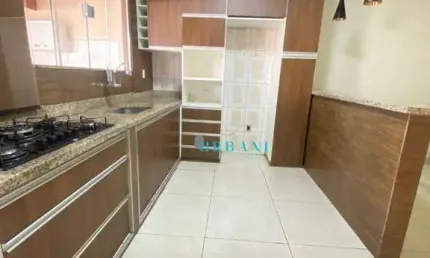 Casa com 4 quartos à venda na Rua Professor José Otaviano Pereira, 65, Sagrado Coração, Varginha