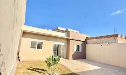 Casa com 3 dormitórios à venda, 70 m² por R$ 435.000,00 - Santa Luzia - Varginha/MG