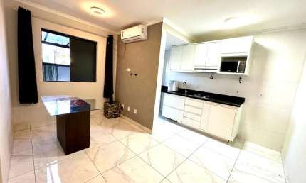Apartamento com 2 quartos à venda na Rua Renato Leone, Parque São João, Paranaguá