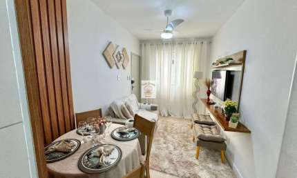 Apartamento à venda no bairro Guilhermina - Praia Grande/SP
