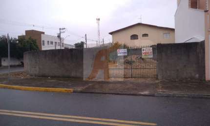 Terreno à venda na Avenida José Pereira de Andrade, Jardim Santa Maria, Jacareí