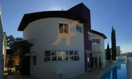 Casa em Condomínio para Venda em Jacareí, Jardim Coleginho, 3 dormitórios, 1 suíte, 3 banheiros, 9 vagas