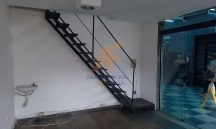 Sala comercial para alugar na Rua João Américo da Silva, Centro, Jacareí