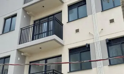 Vendo apartamento 2 quartos c/suíte, 53m² com varanda e vaga, av d/ américas, frente shoping recreio