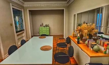 VENDO APARTAMENTO 220M² , 4 QUARTOS SENDO 2 SUITES E 2 DEPENDÊNCIAS , RUA INHANGÁ , COPACABANA !!!!