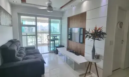 VENDO APARTAMENTO 2 QUARTOS , 70M² , 1 VAGA NO BELÍSSIMO CONDOMÍNIO BORA BORA NA AV. ABELARDO BUENO BARRA OLÍMPICA.
