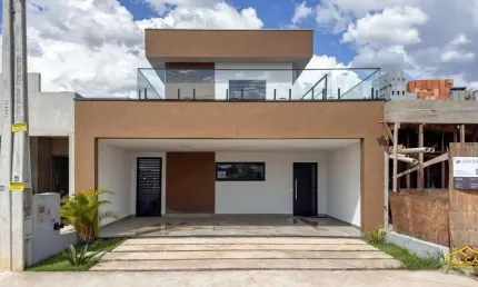 Casa com 3 quartos à venda no Jardim Jacinto, Jacareí , 212 m2 por R$ 1.110.000