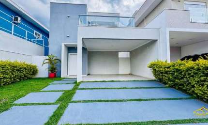 Casa em condomínio fechado com 4 quartos à venda no Parque Califórnia, Jacareí , 250 m2 por R$ 1.260.000