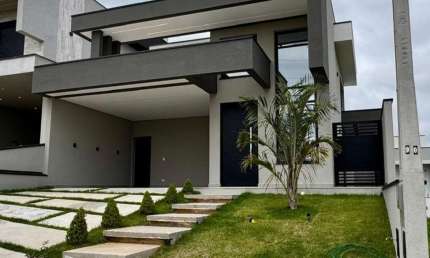 Casa com 3 quartos à venda no Condomínio Residencial Fogaça, Jacareí , 140 m2 por R$ 1.200.000