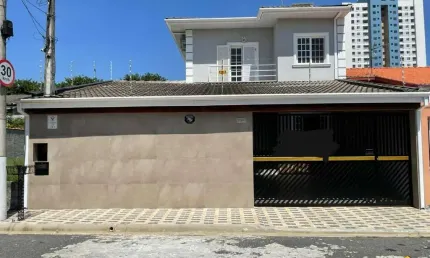 Casa com 3 quartos à venda no Loteamento Villa Branca, Jacareí , 250 m2 por R$ 980.000