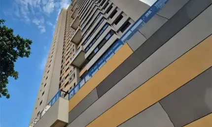 Apartamento de Luxo com 3 Suítes e 2 Vagas de Garagem no Setor Bueno - Goiânia-GO - 121m²
