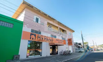 Casa com 5 quartos à venda no Centro, Capivari de Baixo 