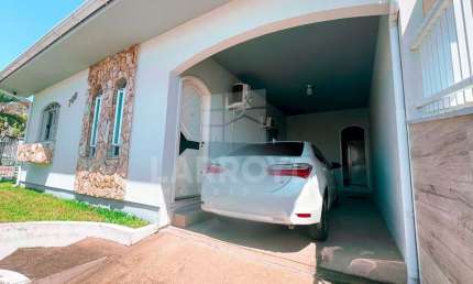 Casa com 3 quartos à venda no Oficinas, Tubarão 