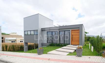 Quinta do Lago - CASA ALTO PADRÃO NO CONDOMÍNIO QUINTA DO LAGO