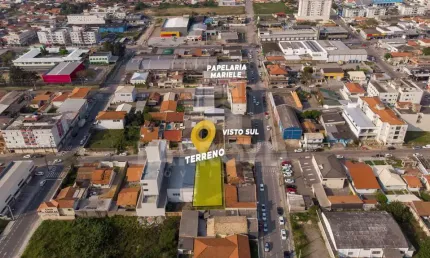 Terreno próximo a Papelaria Marielle em  Tubarão SC