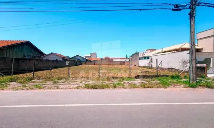 Terreno à venda na Rua dos Ferroviários, Oficinas, Tubarão