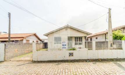 Casa com 3 quartos à venda no Revoredo, Tubarão 