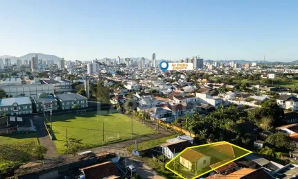 Terreno à venda na Rua Ferreira Lima, Santo Antônio de Pádua, Tubarão