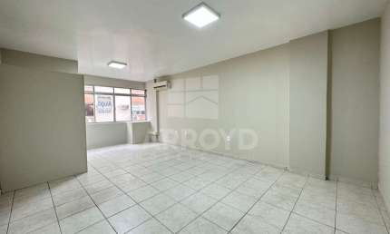 Casa comercial para alugar no Centro, Tubarão 
