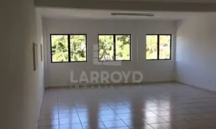Casa comercial à venda na Avenida Marcolino Martins Cabral, Centro, Tubarão
