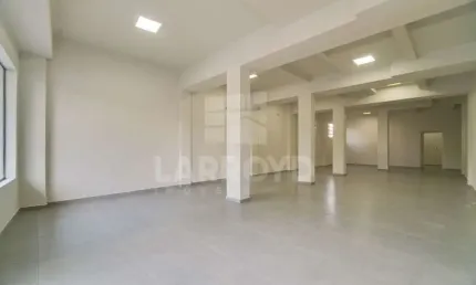 Sala comercial à venda na Avenida Presidente Getúlio Vargas, Centro, Tubarão